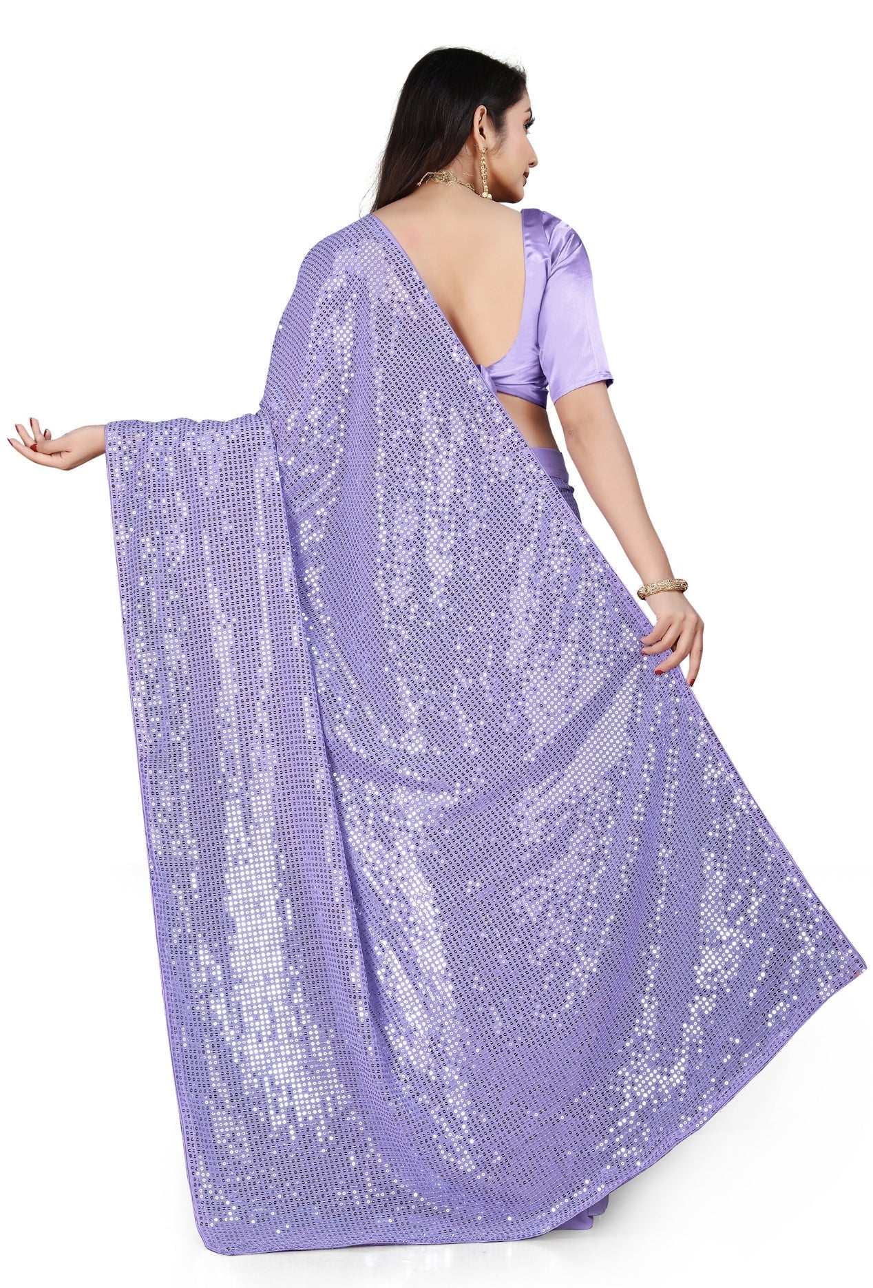 पार्टी वेयर डिजाइनर साड़ी, सीक्वेंस वर्क के साथ