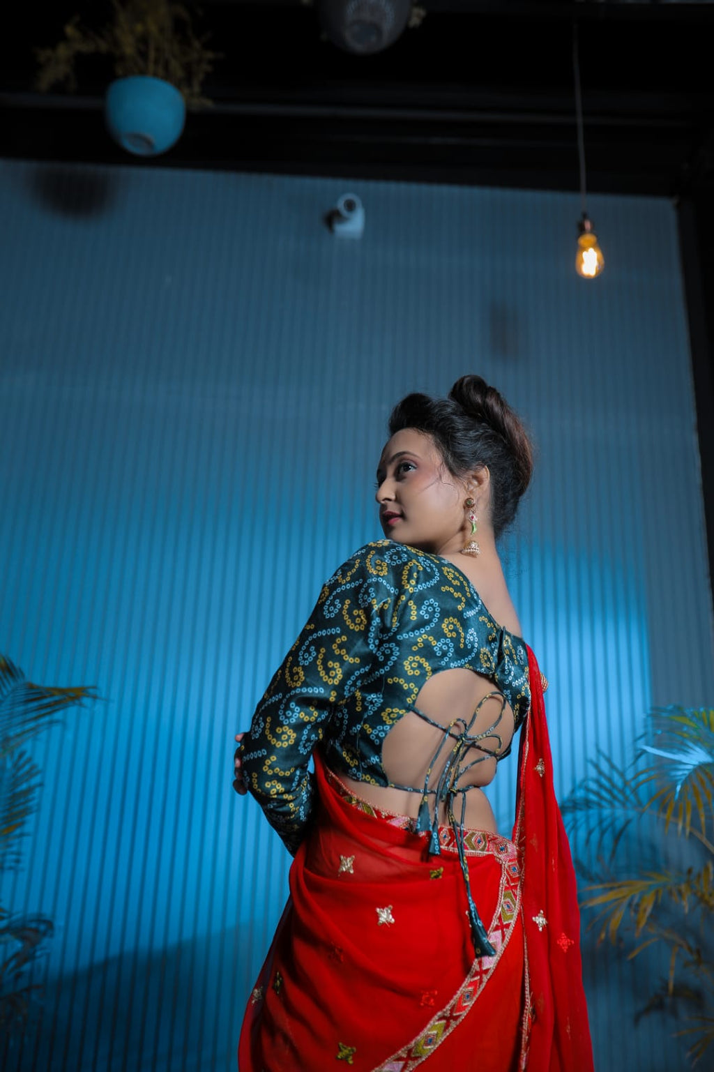 Party Wear Designer Saree With Embroidery Thread And Mirror Work