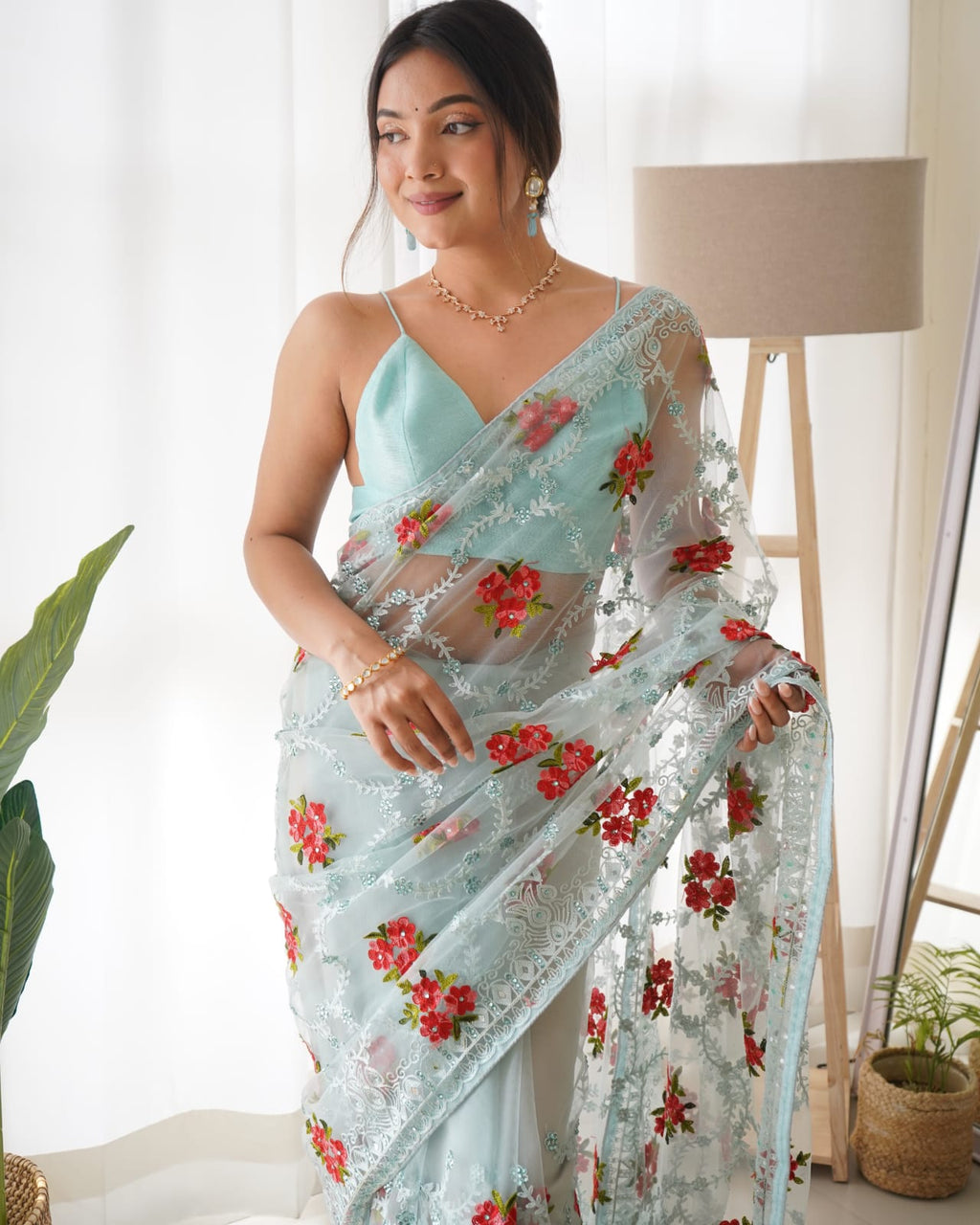 Designer Saree With Thread And Zari Embroidery Work