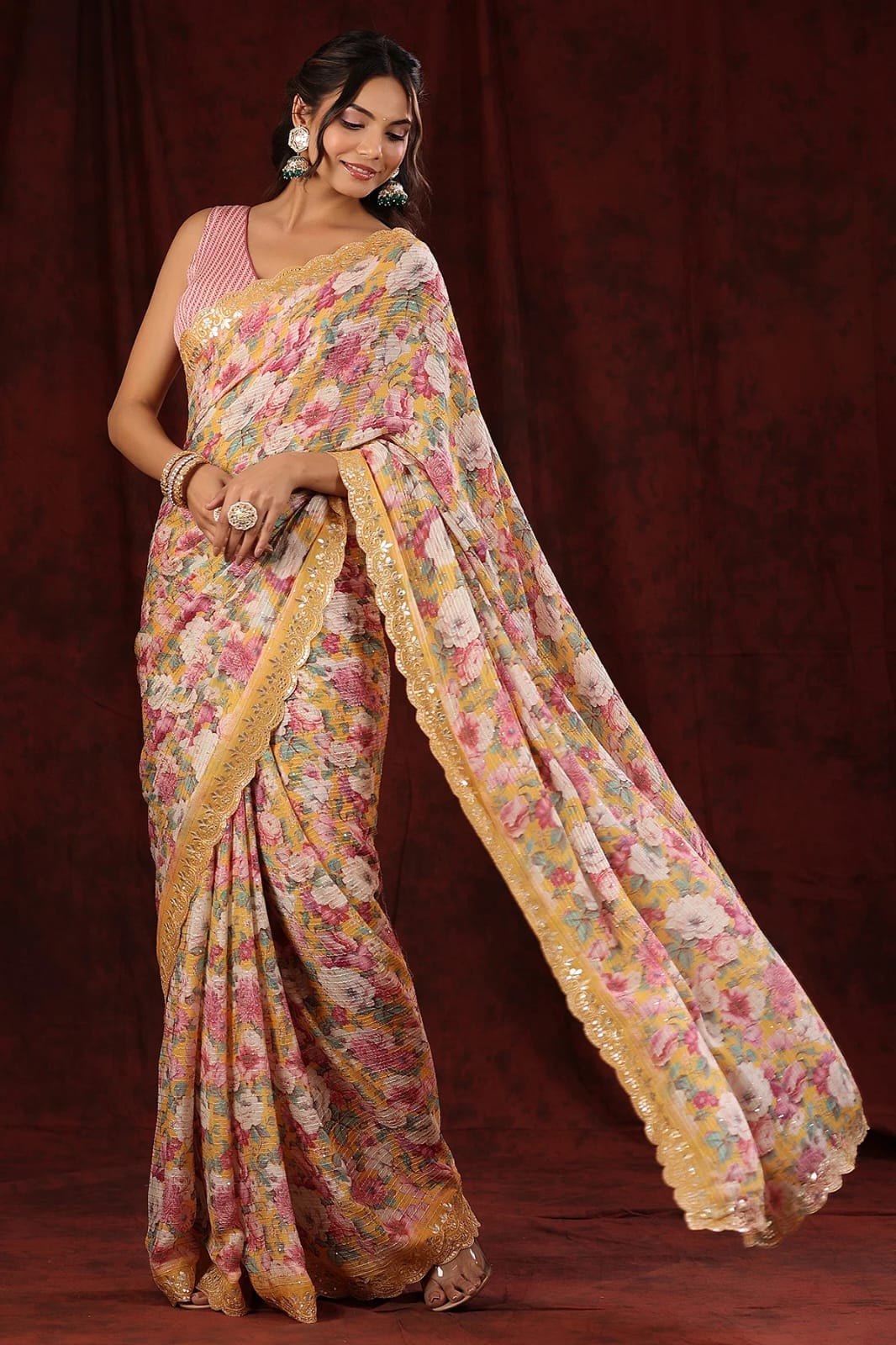 Beautiful Party Wear Look Saree With Digital Print of Floral Design