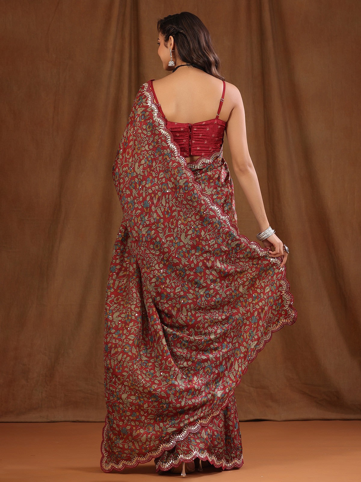 Party Wear Designer Saree With Digital Print And Embroidery Work Border