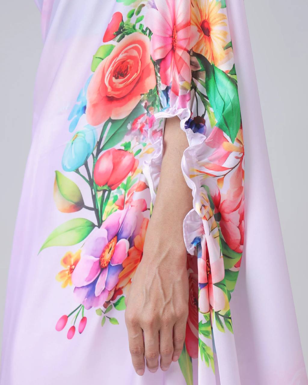 पार्टी वियर लुक के लिए हैंड कफ्तान स्टाइल रेडी टू वियर साड़ी