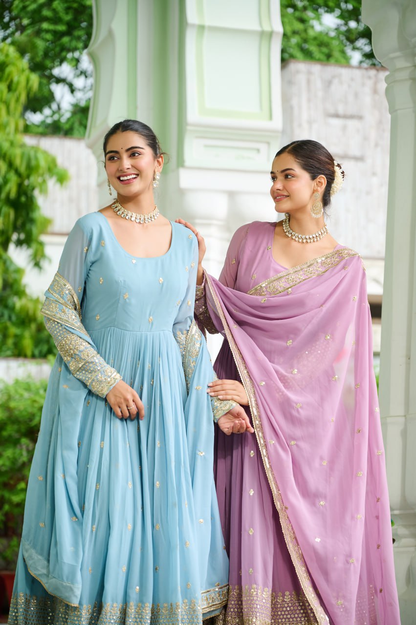 Designer Party Wear Look Gown With Embroidered Work