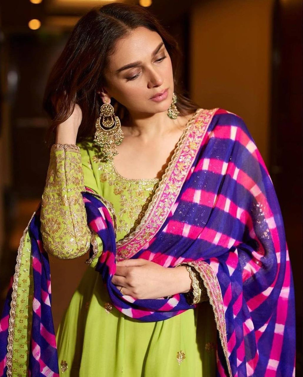 पार्टी वेयर लुक - डिज़ाइनर टॉप-बॉटम और दुपट्टा