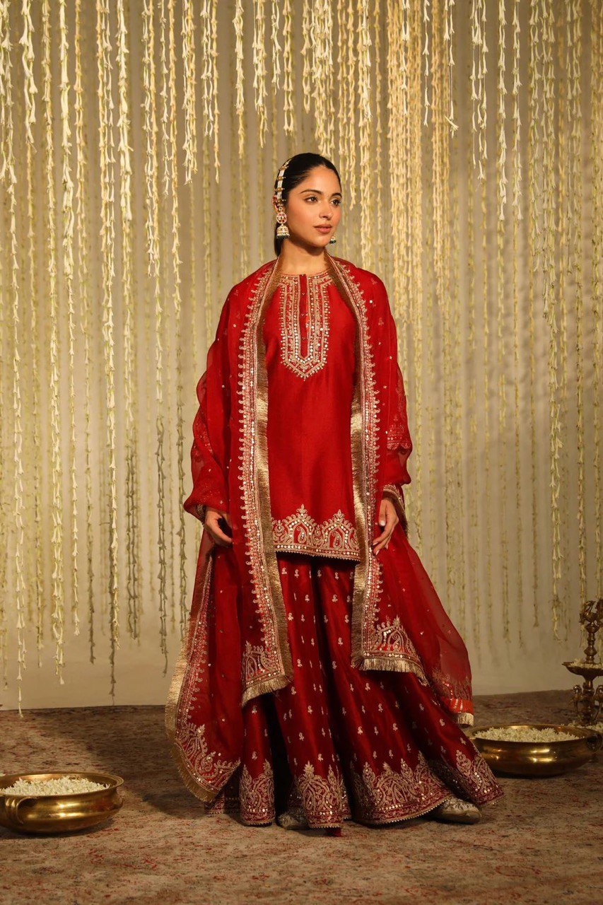 Party Wear Look Suit Set With Thread & Sequence Work