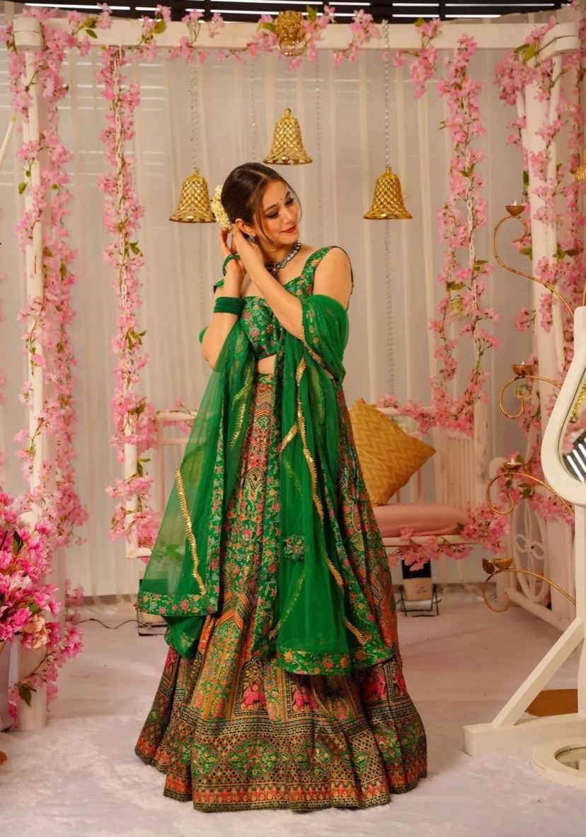 Party Wear Look Beautiful Lehenga Choli With Digital Print