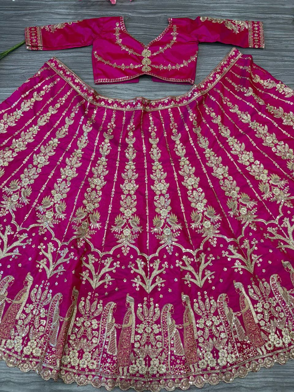 Beautiful Most Trending Bridal Lehenga Choli