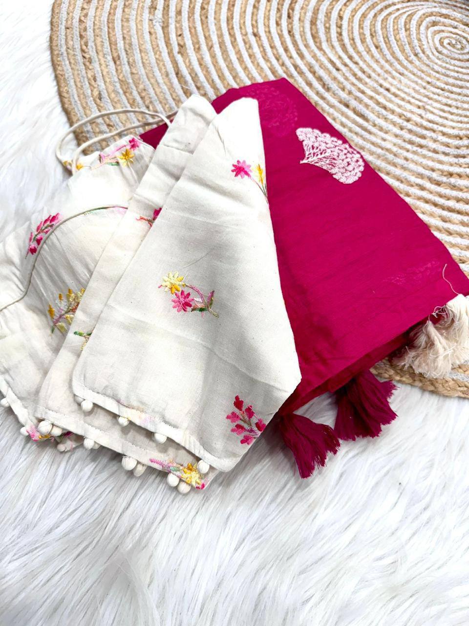 Party Wear Designer Saree With Multi Thread Work