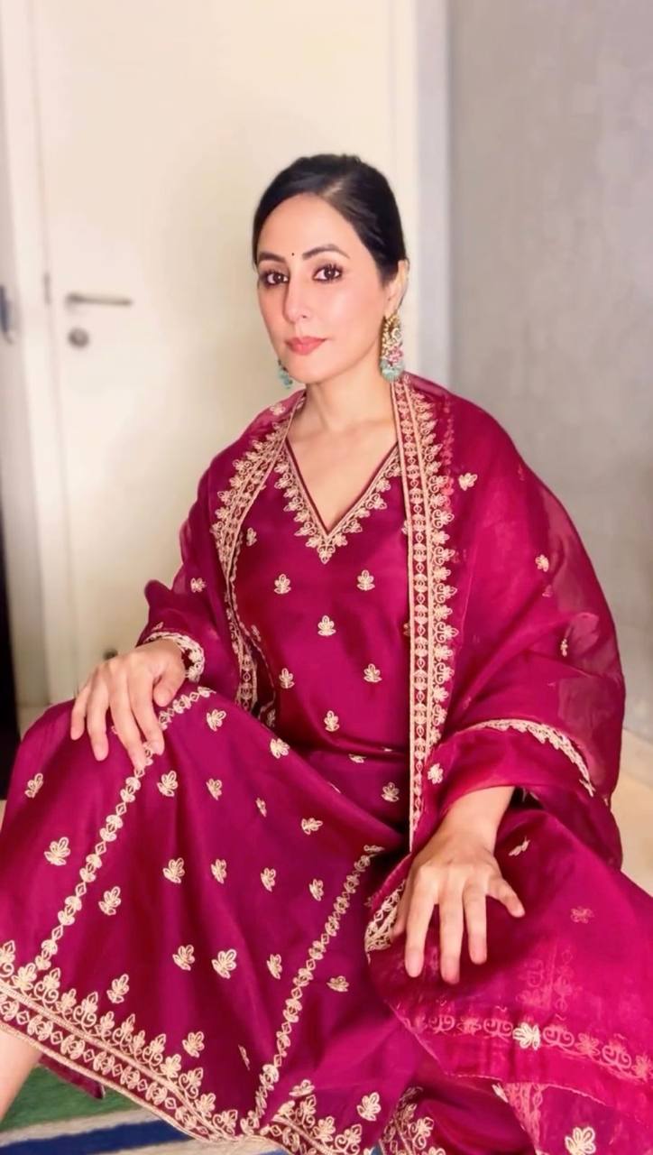 पार्टी वेयर लुक: डिजाइनर टॉप और बॉटम दुपट्टे के साथ