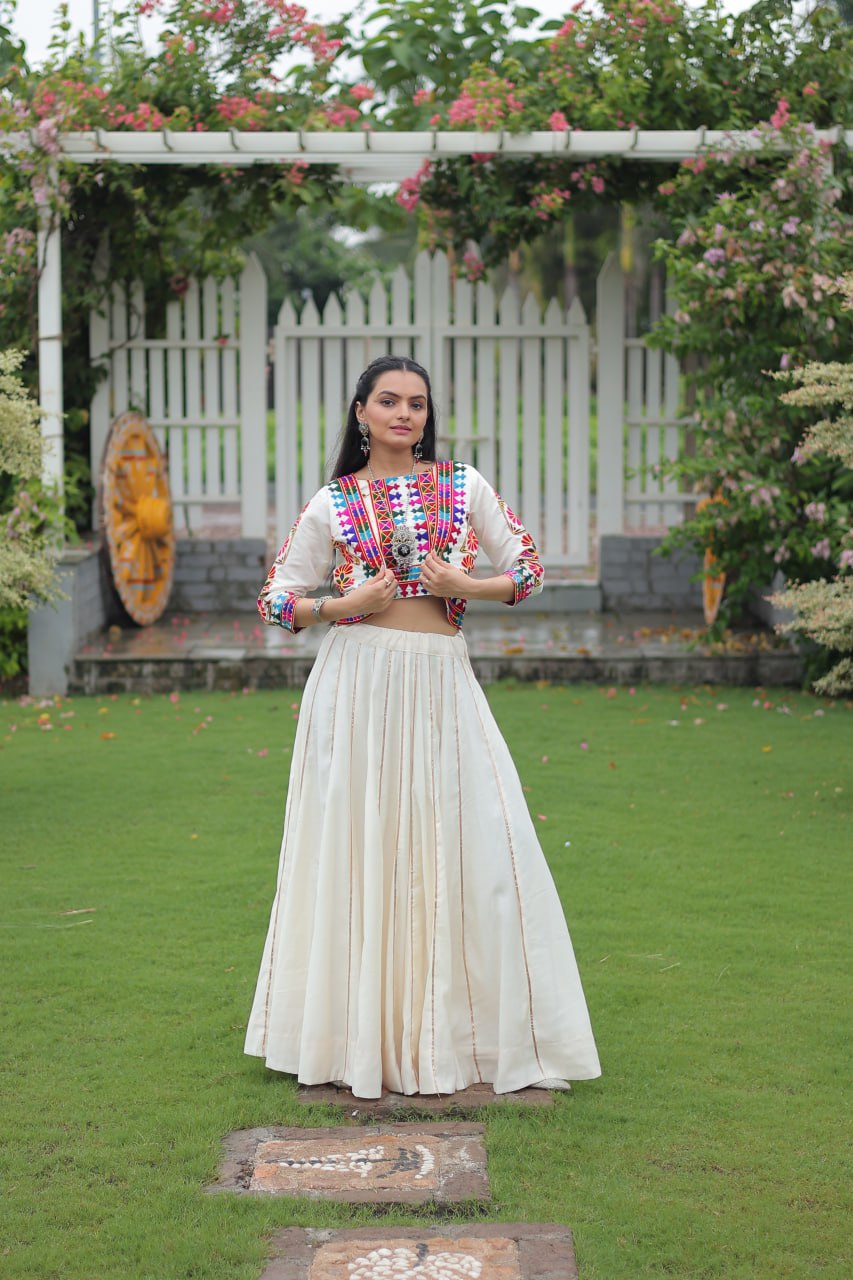 Navratri Special Lehenga Choli With Gamthi Embroidered Work