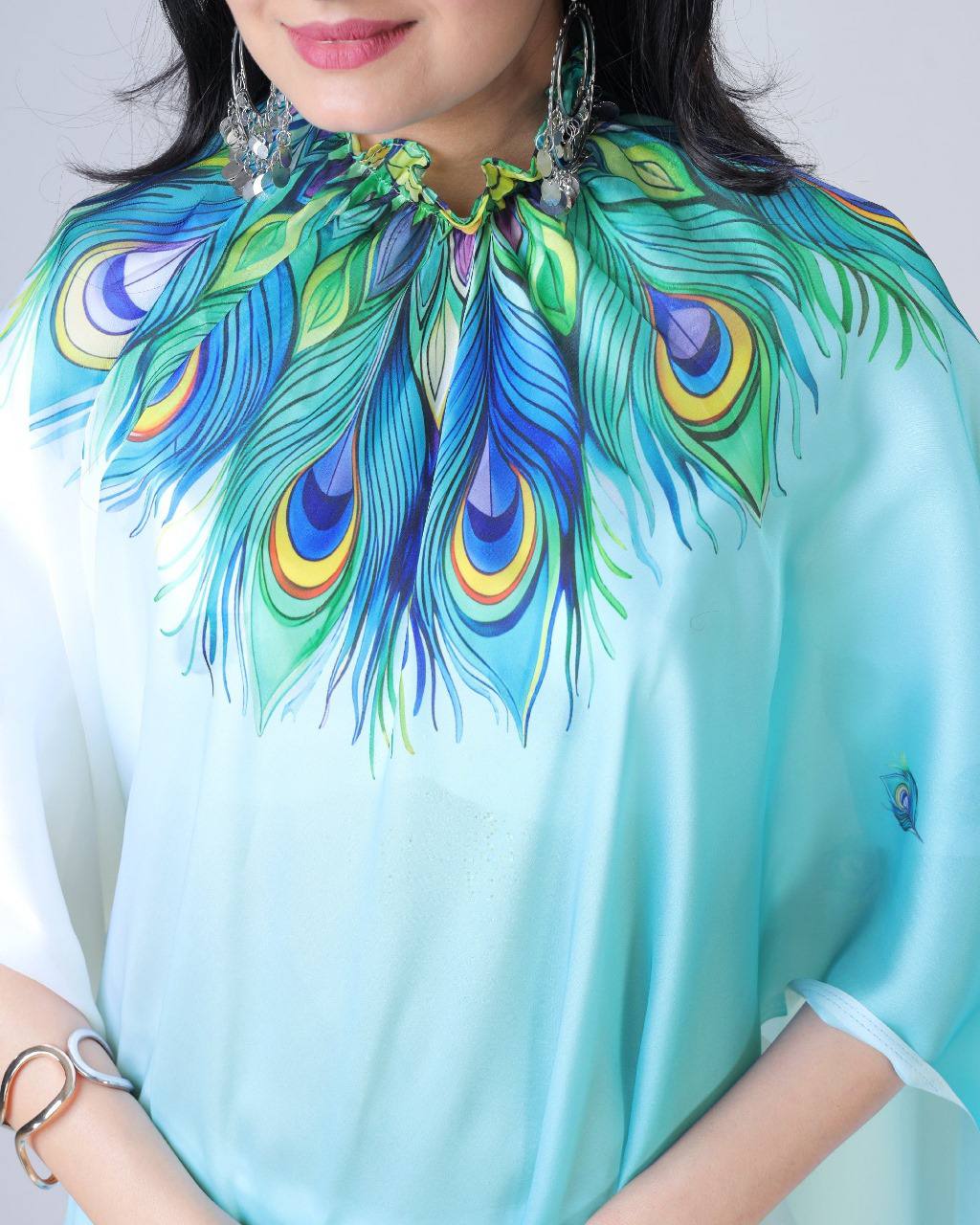 ट्रेंडिंग फ्री हैंड रेडी टू वेयर साड़ी