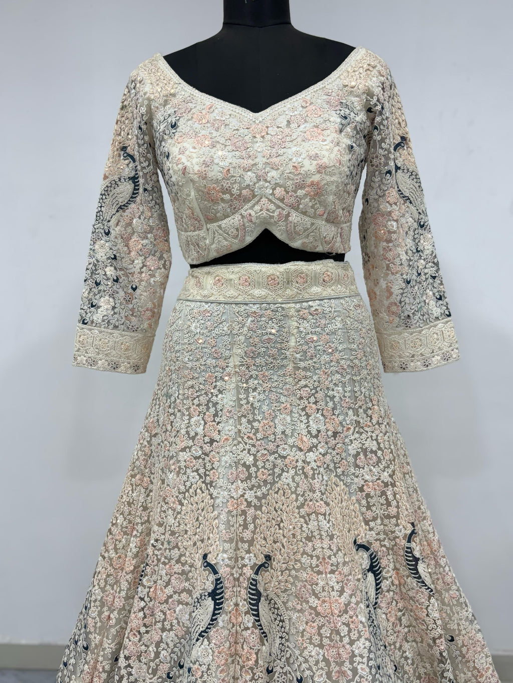 Beautiful Most Trending Lehenga Choli With Thread Embroidery