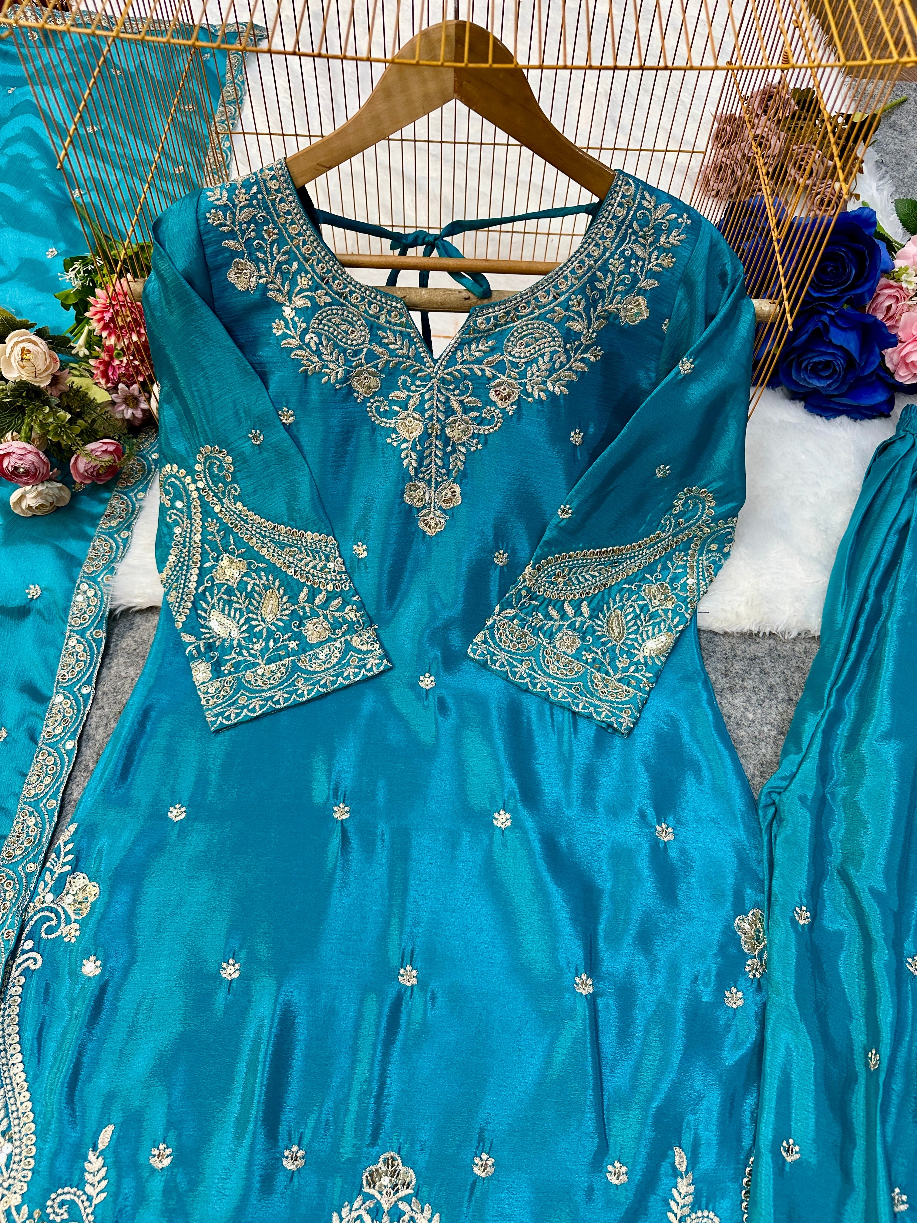 डिजाइनर पार्टी वेयर टॉप, बॉटम और दुपट्टा