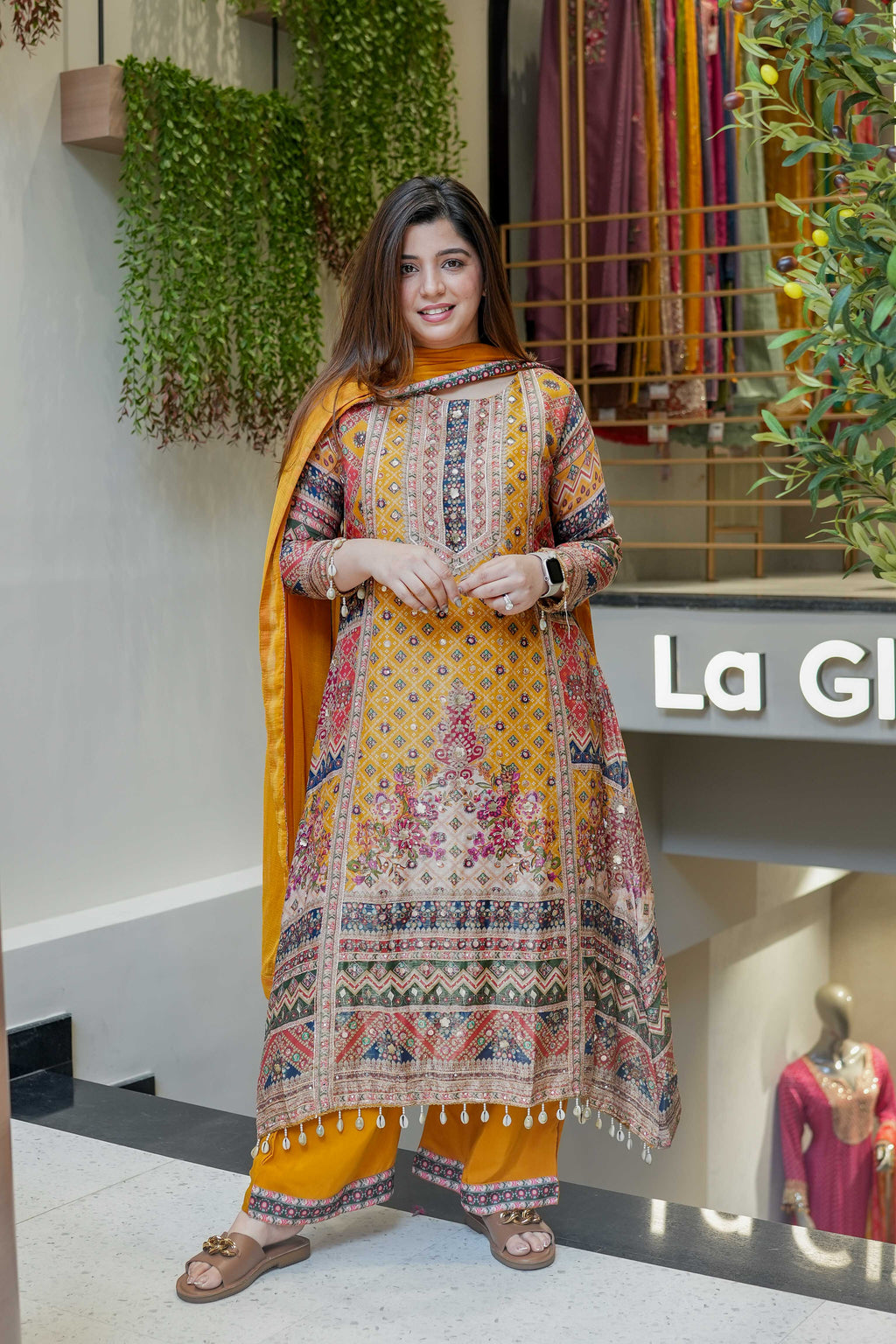 Party Wear Look Designer Top-Bottom And Beautiful Dupatta