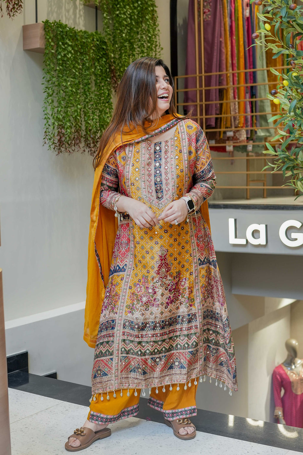 Party Wear Look Designer Top-Bottom And Beautiful Dupatta