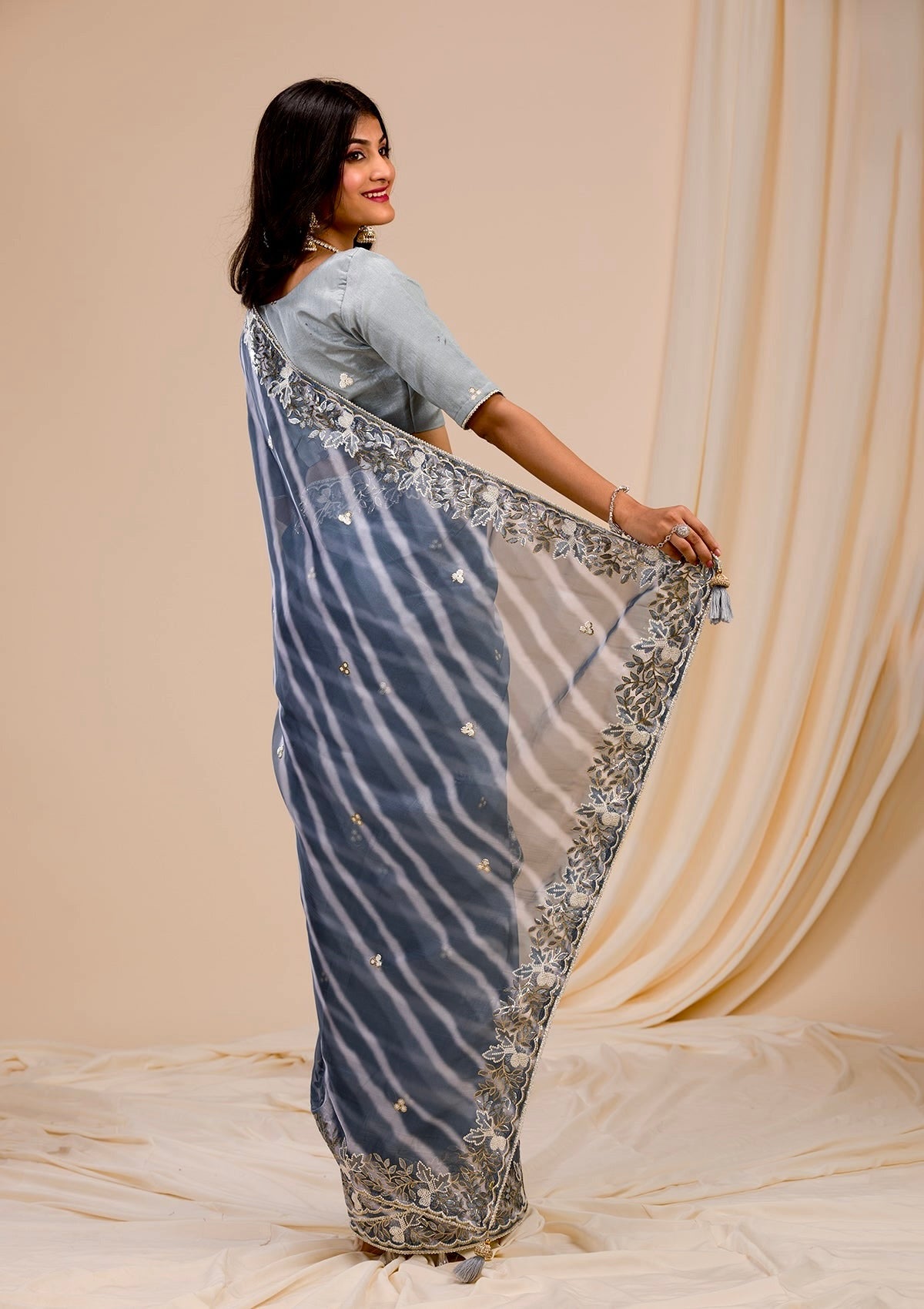 Designer Saree With Digital Prints & Embroidery Work