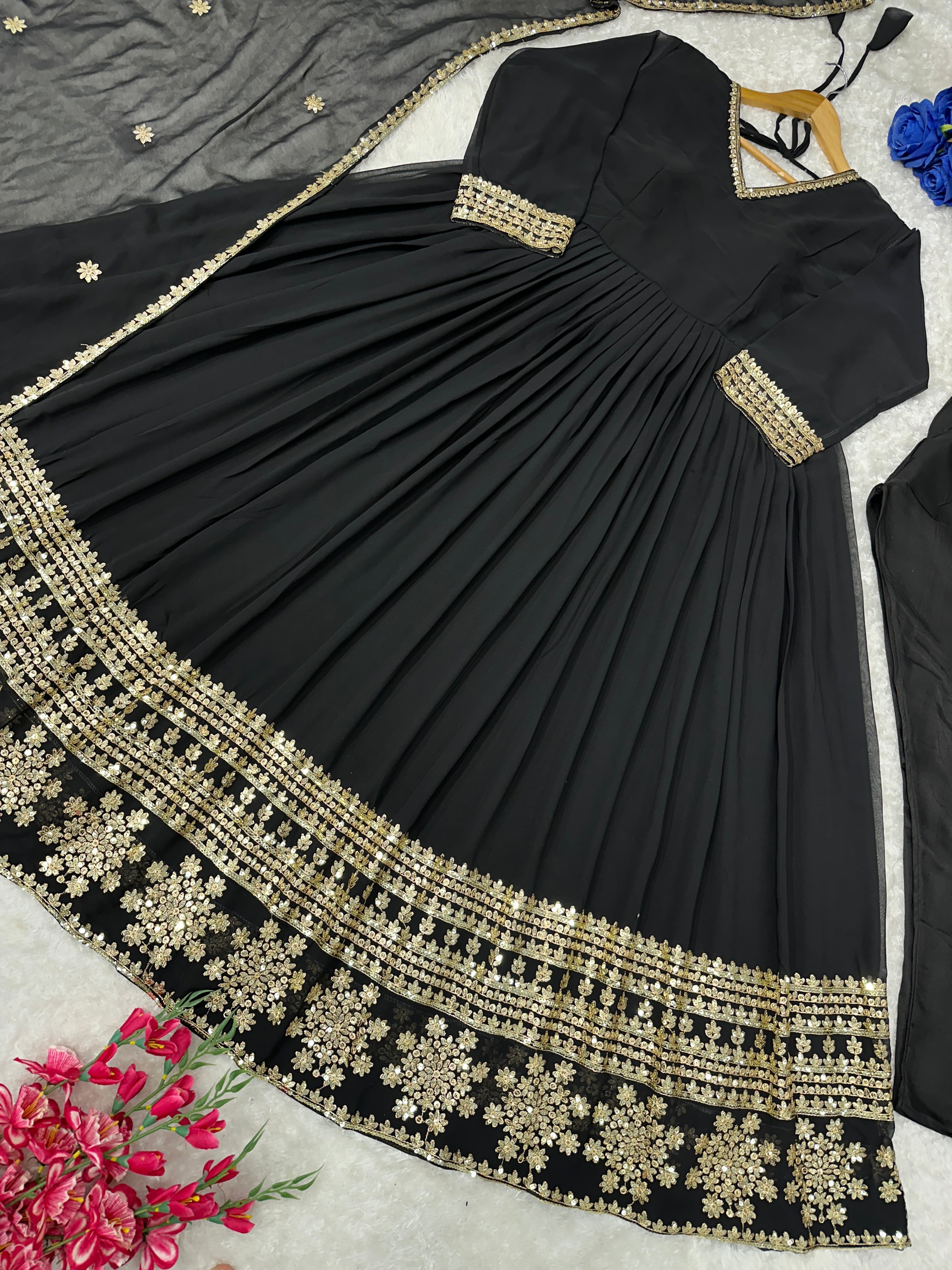 Beautiful Party Wear Look Anarkali Gown And Pent With Dupatta
