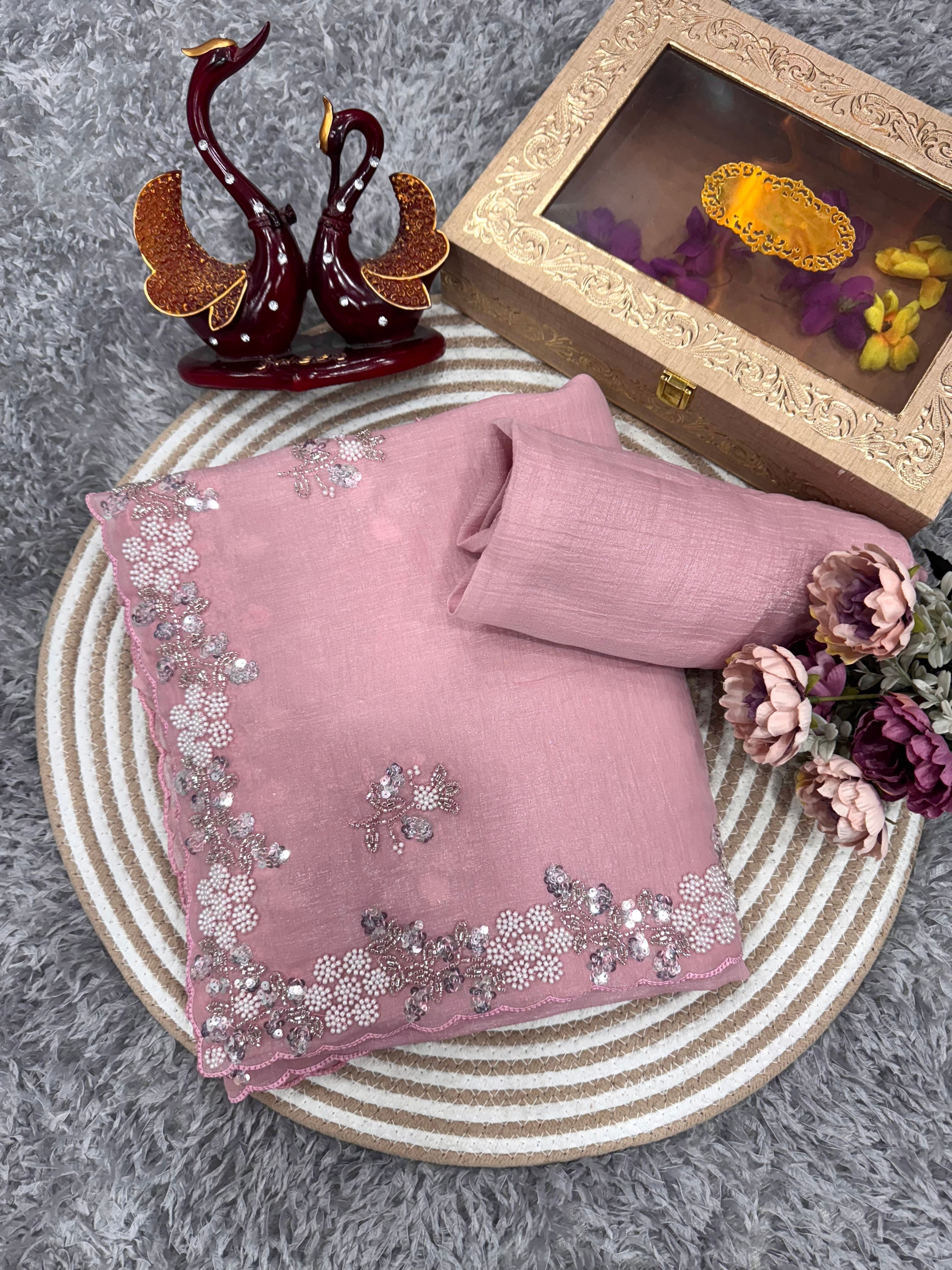 मोती के काम वाली डिजाइनर पार्टी वेयर साड़ी