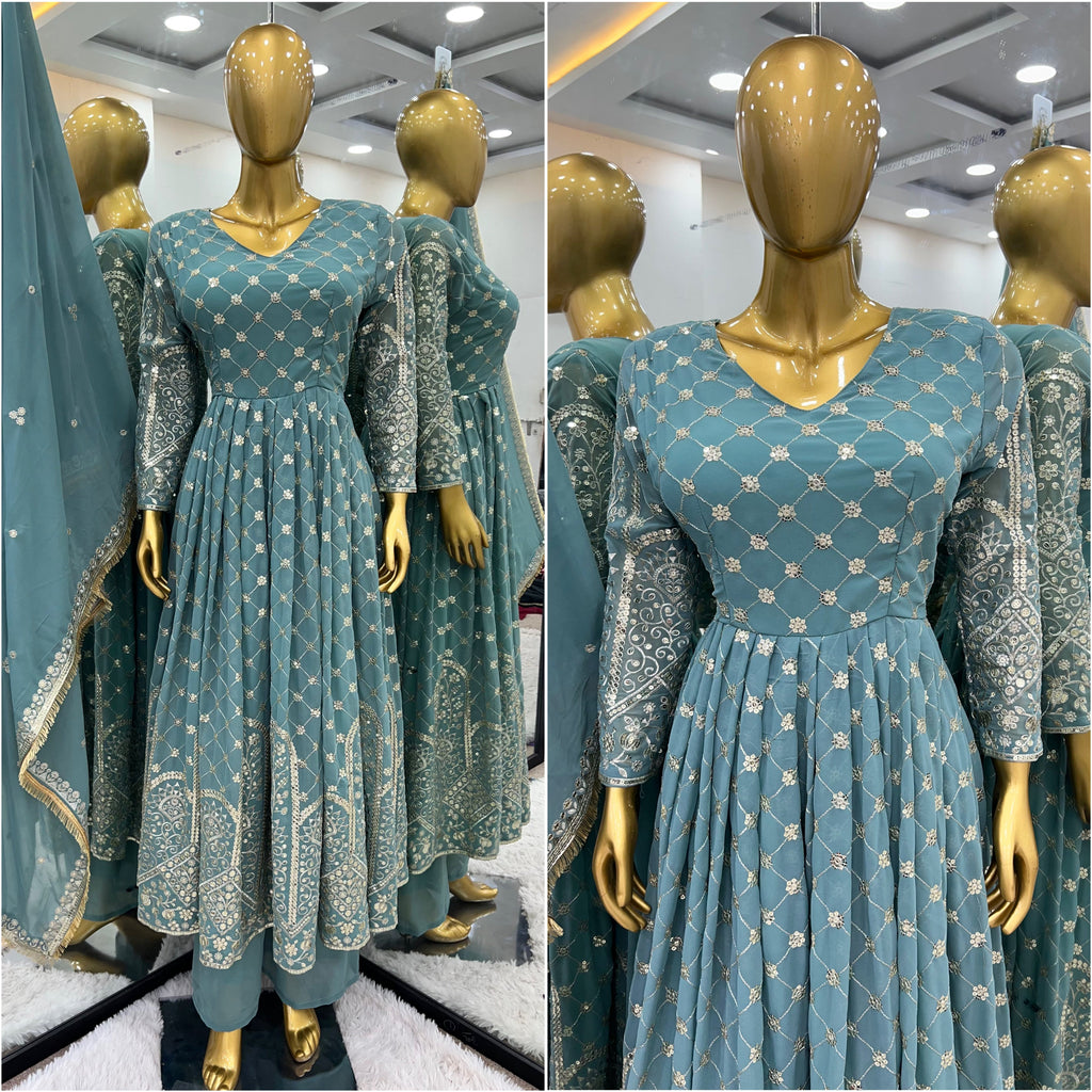 पार्टी वेयर लुक: टॉप, शरारा और दुपट्टा