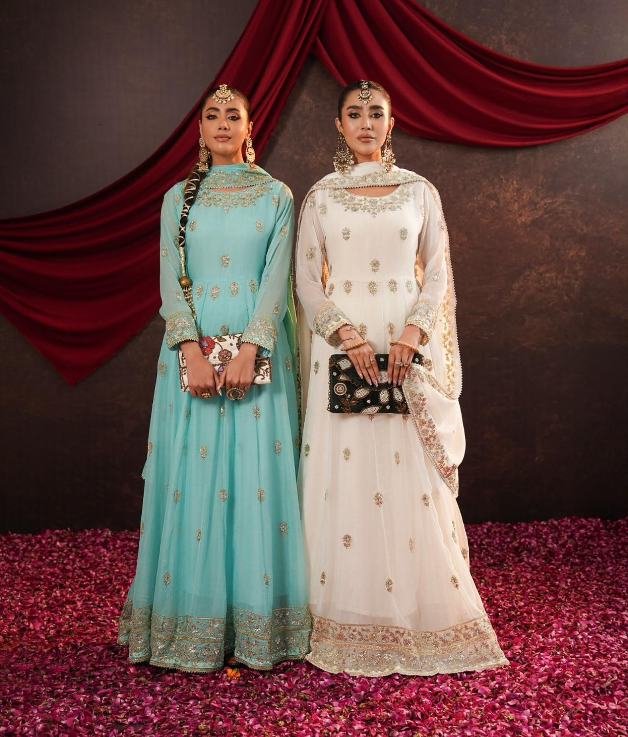 कढ़ाई और सीक्वेंस वर्क से सजा खूबसूरत पार्टी गाउन - पैंटी और दुपट्टा