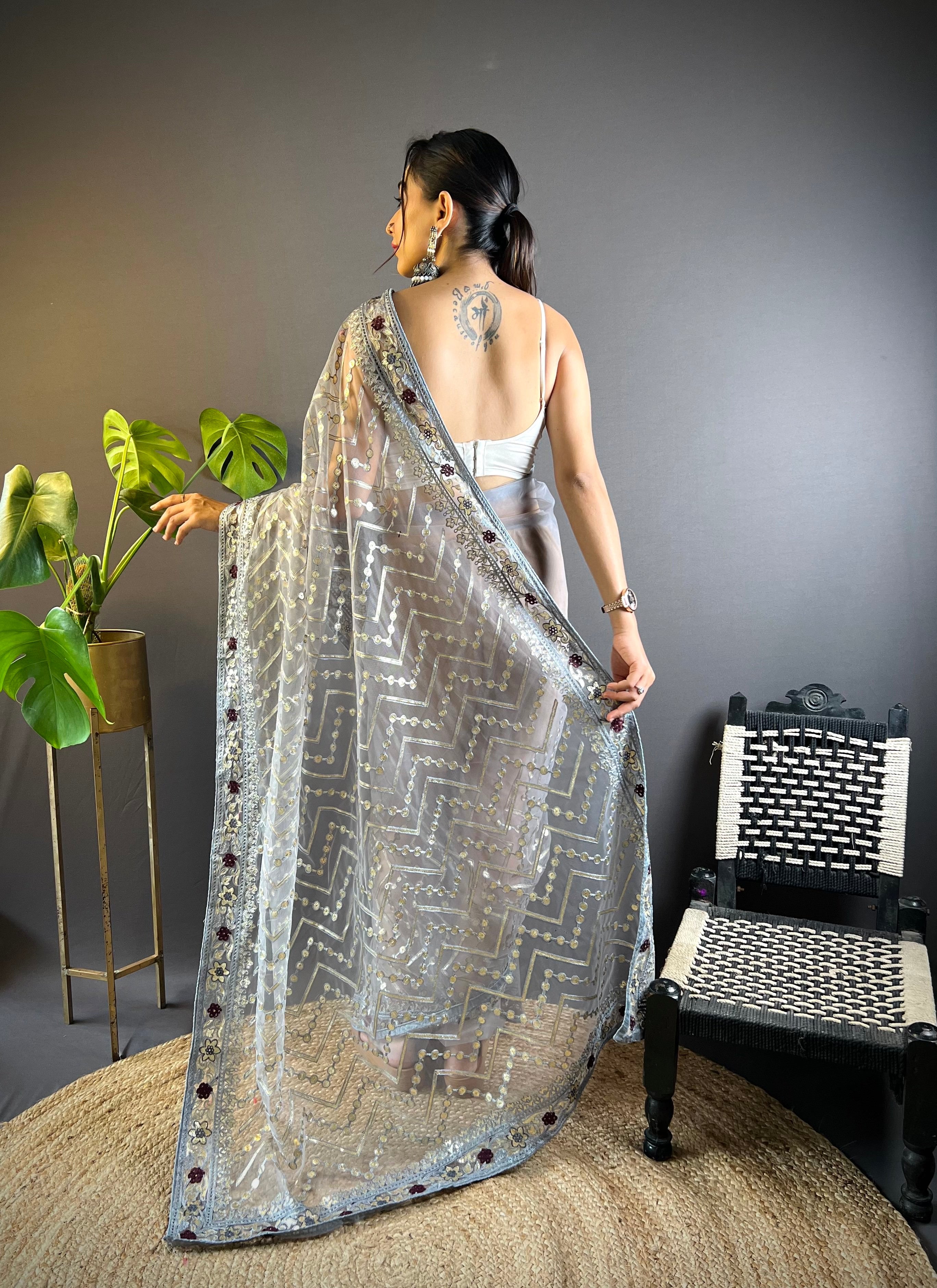 Designer Saree With Embroidery And Foil Thread Work