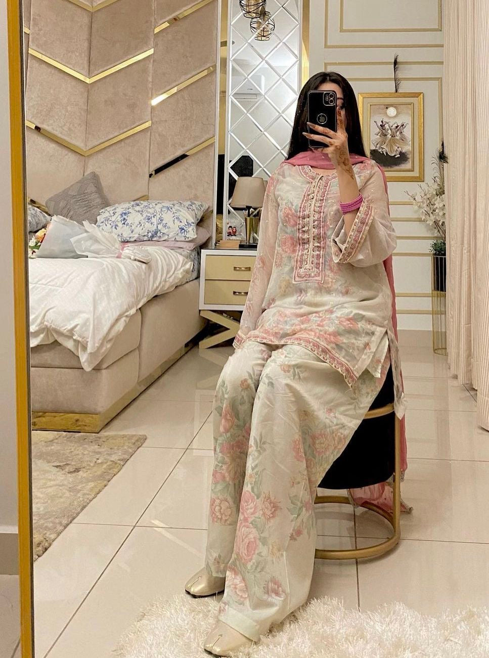 डिजाइनर पार्टी वेयर लुक टॉप और पलाज़ो दुपट्टे के साथ सेट