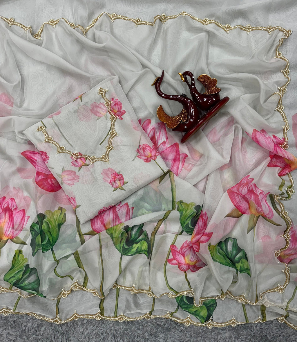 Party Wear Designer Saree With Beautiful Floral Print