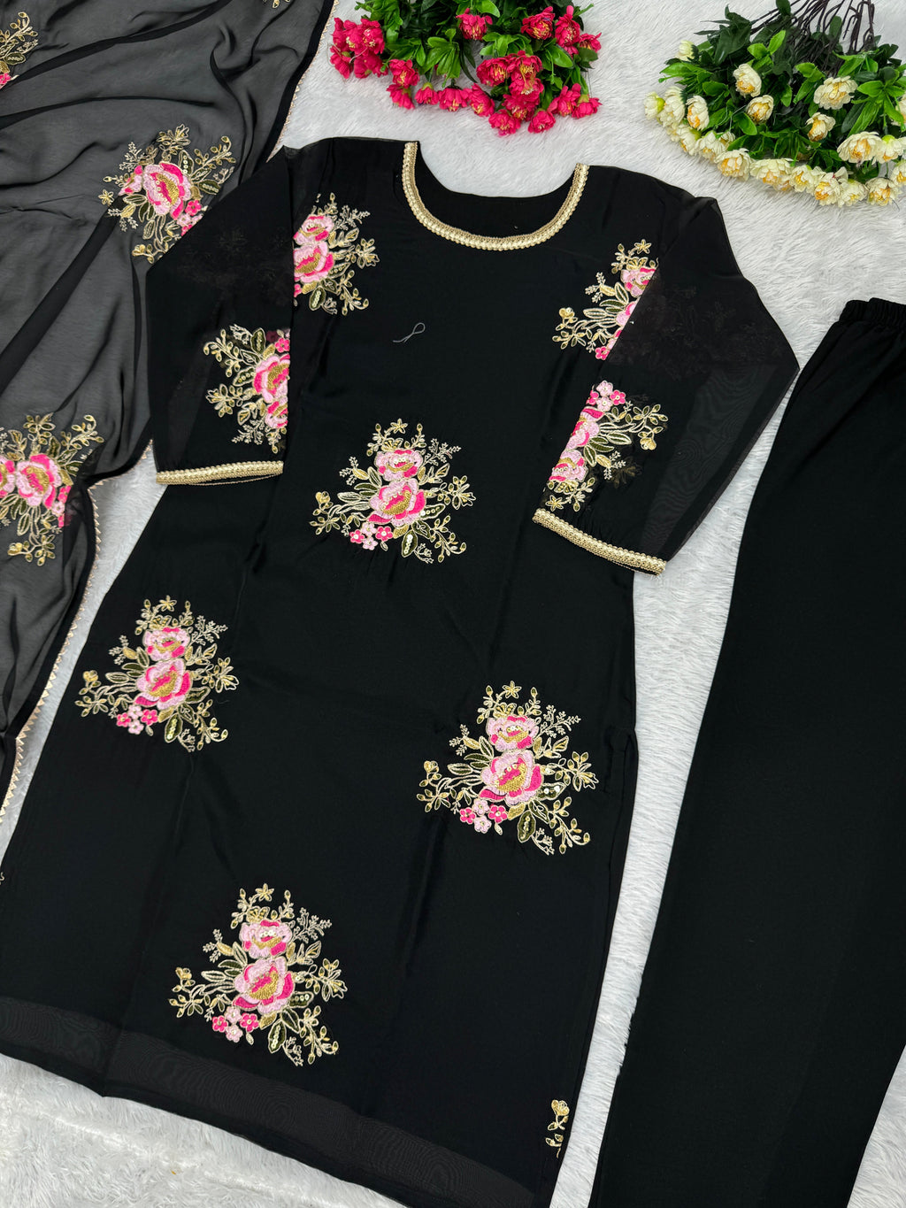 Beautiful Party Wear Fancy Top Pent And Dupatta