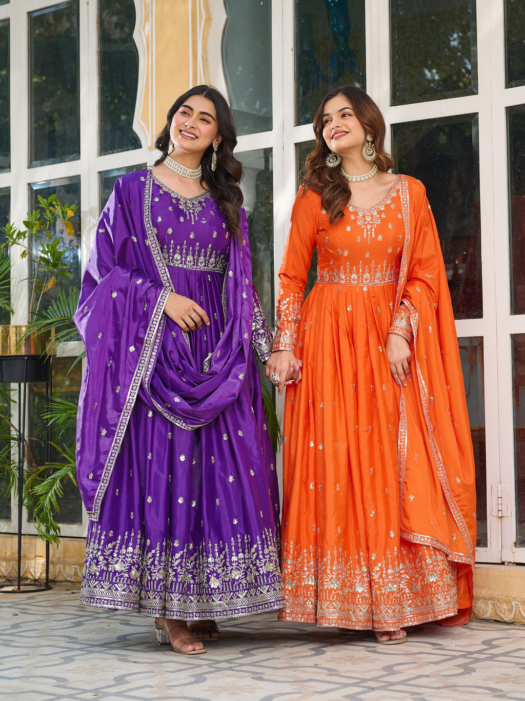 खूबसूरत पार्टी वेयर गाउन, पैंटी और दुपट्टा