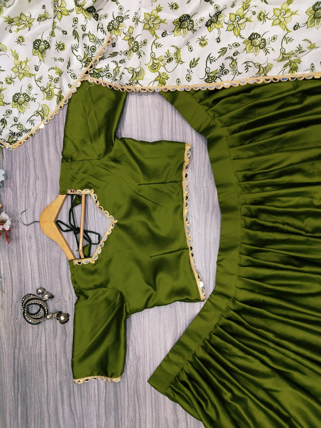 Beautiful Navratri Lehenga Choli With Beautiful Digital Print Work