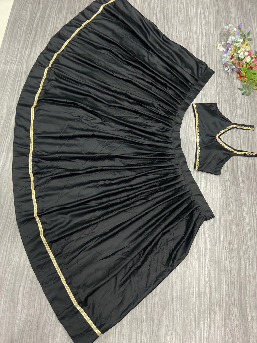 Beautiful Most Trending Navratri Lehenga Choli With Real Mirror Work