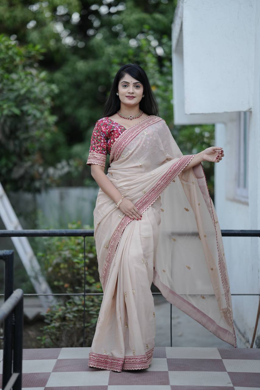 Designer Saree With Beautiful Zari Thread & Sequence Work